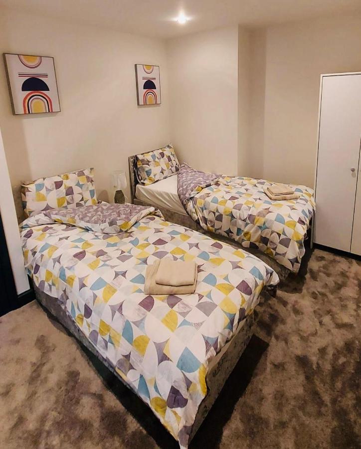 Green Lantern, Private En-Suite Double Bedroom Aveley Exterior foto