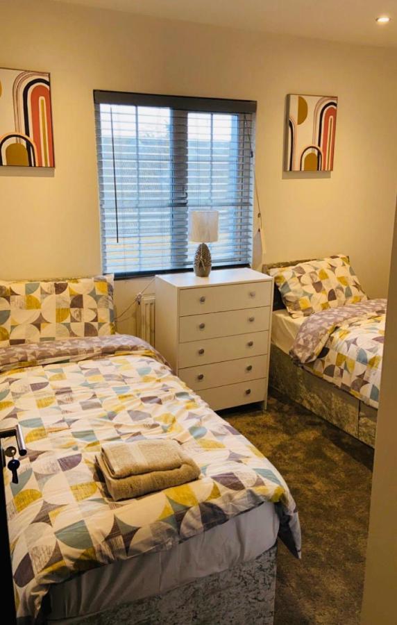 Green Lantern, Private En-Suite Double Bedroom Aveley Exterior foto